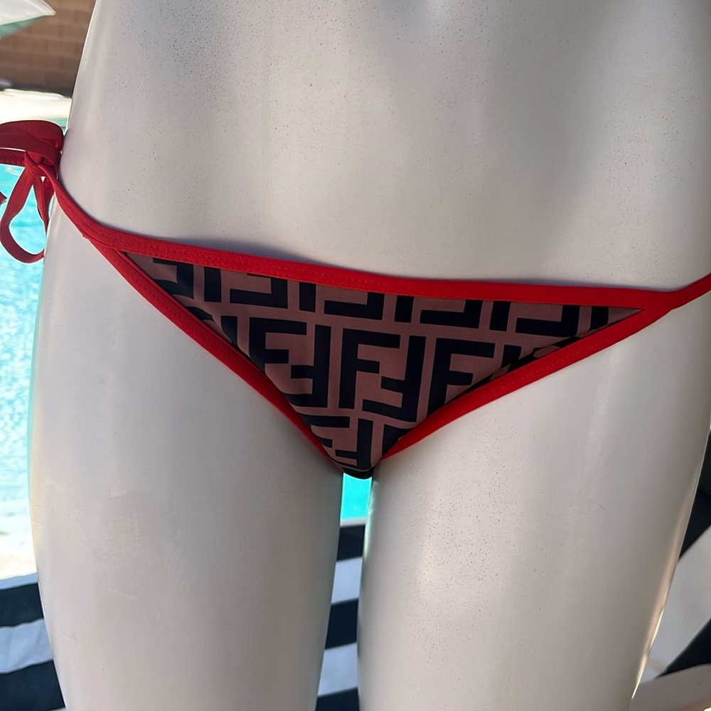 NWT Sexy Triangle 2 PC Bikini - Picture 9 of 9